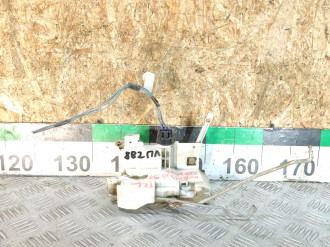 Замок двери передней левой Toyota Avensis 1 1997-2003