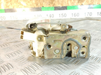 Замок двери передней левой Toyota Avensis 1 1997-2003