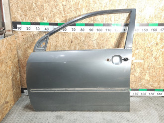Дверь передняя левая Toyota Corolla e120