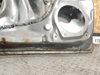 Дверь передняя левая Toyota Corolla e120