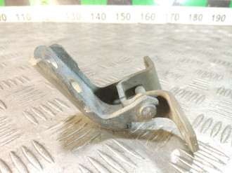 Петля двери передней правой верхняя Toyota Corolla e120