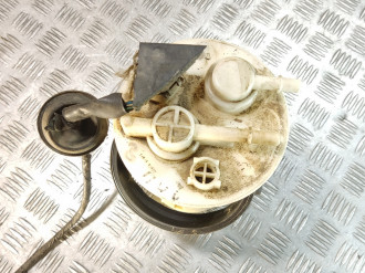 Насос топливный электрический Toyota Avensis 2 2003 2008