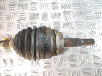 Полуось передняя левая Toyota Camry v40