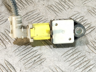 Датчик Air Bag Toyota Corolla e150