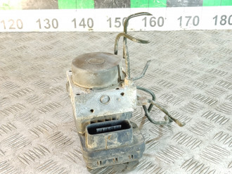 Блок abs насос Toyota Corolla e150