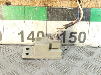 Реле Toyota Corolla e150
