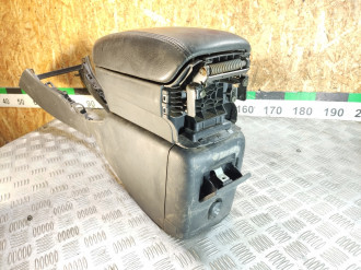 Подлокотник Toyota Avensis 2 2003 2008