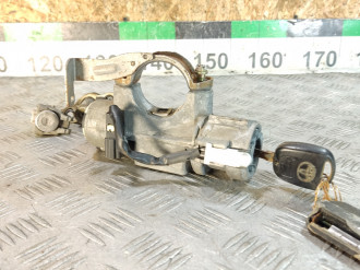 Замок зажигания Toyota Avensis 2 2003 2008