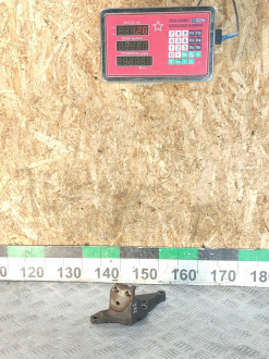 Кронштейн двигателя Toyota Avensis 1 1997-2003