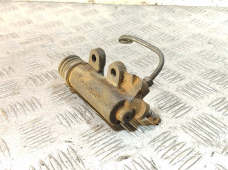 Цилиндр сцепления рабочий Toyota Avensis 1 1997-2003