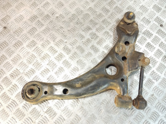 Рычаг передний левый нижний Toyota Avensis 1 1997-2003