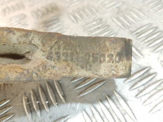 Кулак поворотный передний правый Toyota Avensis 1 1997-2003