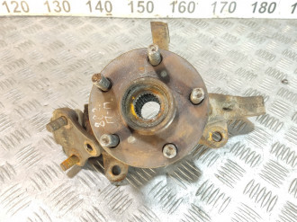 Кулак поворотный передний правый Toyota Avensis 1 1997-2003