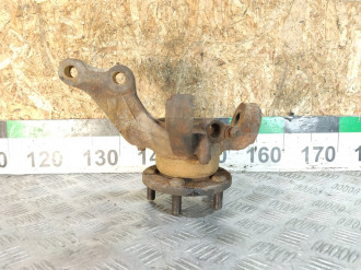 Кулак поворотный передний левый Toyota Avensis 1 1997-2003