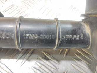 Патрубок воздушного фильтра Toyota Avensis 1 1997-2003