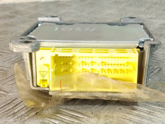 Блок управления Air Bag Toyota Corolla e150