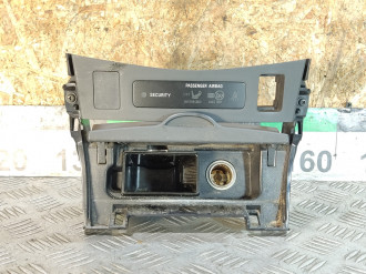 Пепельница передняя Toyota Corolla e150