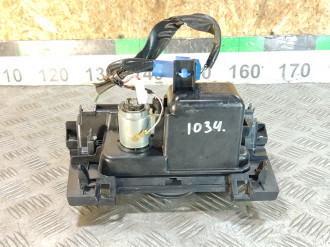 Пепельница передняя Toyota Corolla e150