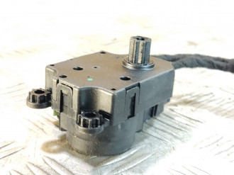 Моторчик заслонки отопителя Tank 300 2021-2026