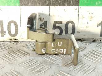 Петля двери передней правой верхняя Tank 300 2021-2026
