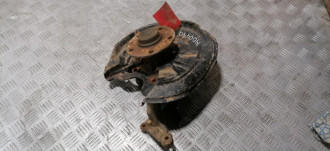 Кулак задний левый Volkswagen Golf 6