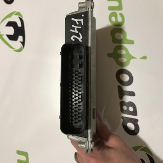 Блок управления раздаткой Volkswagen Touareg 2002 2010