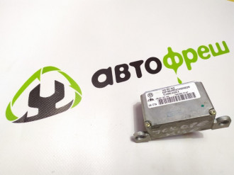 Датчик ускорения Volkswagen Touareg 2002 2010