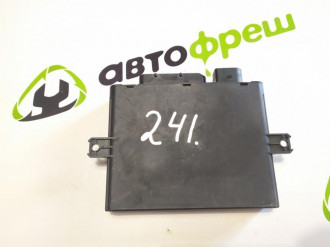 Блок управления центральным замком Volkswagen Touareg 2002 2010