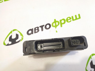 Блок управления центральным замком Volkswagen Touareg 2002 2010