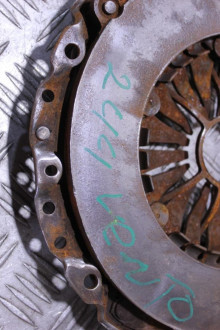 Корзина сцепления Volkswagen Vento 1991 1997