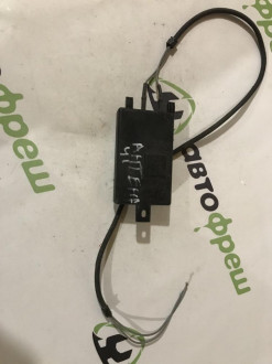 Антенна Volkswagen Touareg 2002 2010