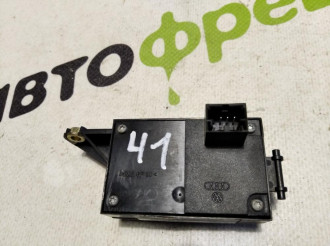 Переключатель регулировки рулевой колонки Volkswagen Touareg 2002 2010
