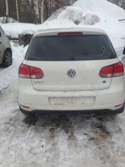 В разборе Volkswagen Golf 6