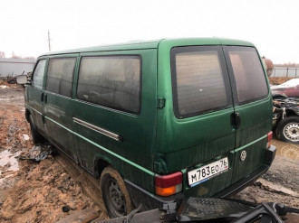 В разборе Volkswagen Transporter T4