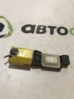 Датчик Air Bag Volkswagen Touareg 2002 2010