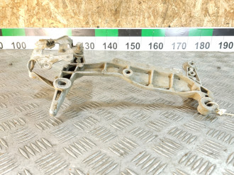 Кронштейн Volkswagen Touareg 2002 2010