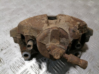 Суппорт передний правый Volkswagen Passat b6 b6