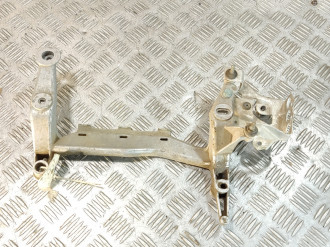 Кронштейн Volkswagen Touareg 2002 2010