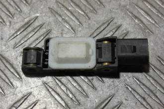 Датчик Air Bag Volkswagen Touareg 2002 2010