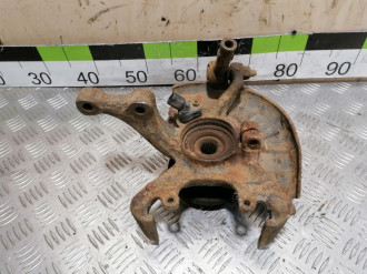 Кулак поворотный передний правый Volkswagen Vento 1991 1997