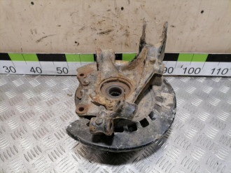 Кулак задний левый Volkswagen Touareg 2002 2010