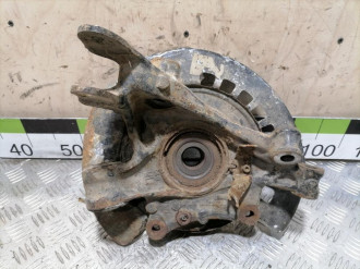 Кулак задний левый Volkswagen Touareg 2002 2010