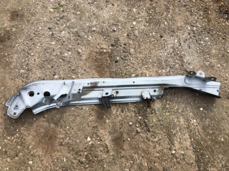 Кронштейн крепления крыла Volkswagen Touareg 2002 2010