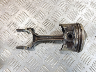Поршень с шатуном Volkswagen Passat b6 b6