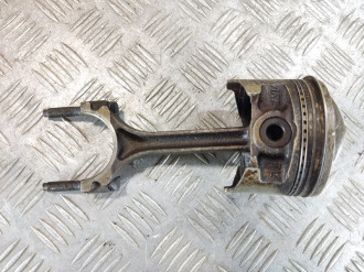 Поршень с шатуном Volkswagen Passat b6 b6