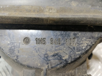 Фонарь задний внутренний левый Volkswagen Vento 1991 1997