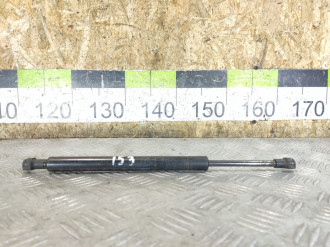 Амортизатор стекла багажника Volkswagen Touareg 2002 2010