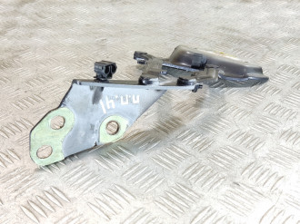 Петля капота правая Volkswagen Touareg 2002 2010