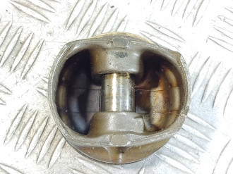 Поршень Volkswagen Passat b5 b5