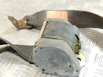 Ремень безопасности передний правый Volkswagen Vento 1991 1997